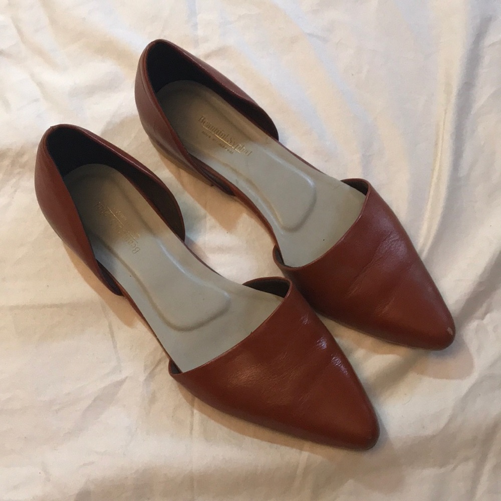 Custom flats from Cambodia